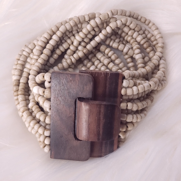 Bracelets - Picture 5 of 5